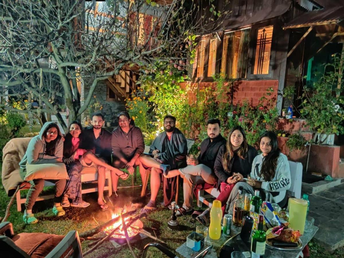 Ishan Log Huts-A Boutique Home Stay Banjār Eksteriør bilde