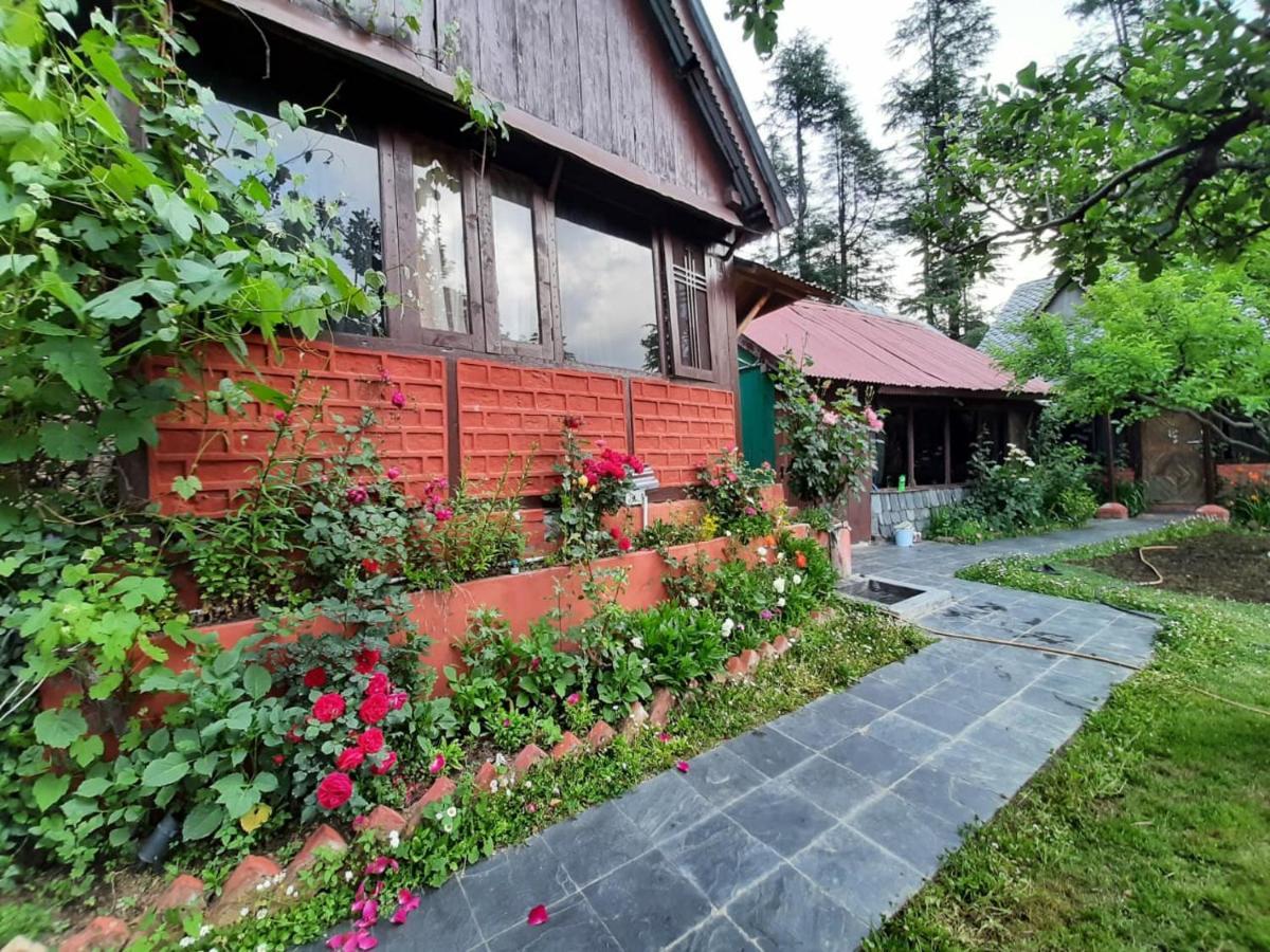 Ishan Log Huts-A Boutique Home Stay Banjār Eksteriør bilde